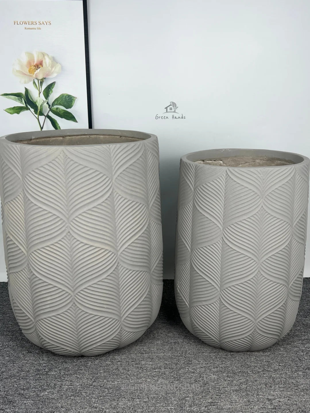 Traditional Engraved Wavy Mystical Grey Fiber Cement Pot with Drain Hole & Base Plate - Vintage Wave Design for Modern Interiors