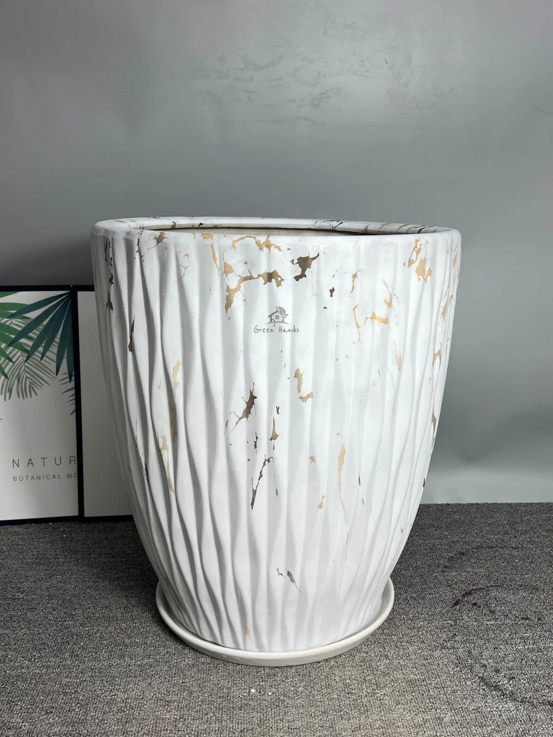 Premium Extra Large Wavy Marble Ceramic Pots: Luxury for Your VIP Homes & Villas