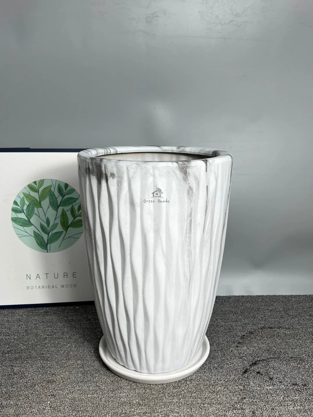 Premium Extra Large Wavy Marble Ceramic Pots: Luxury for Your VIP Homes & Villas